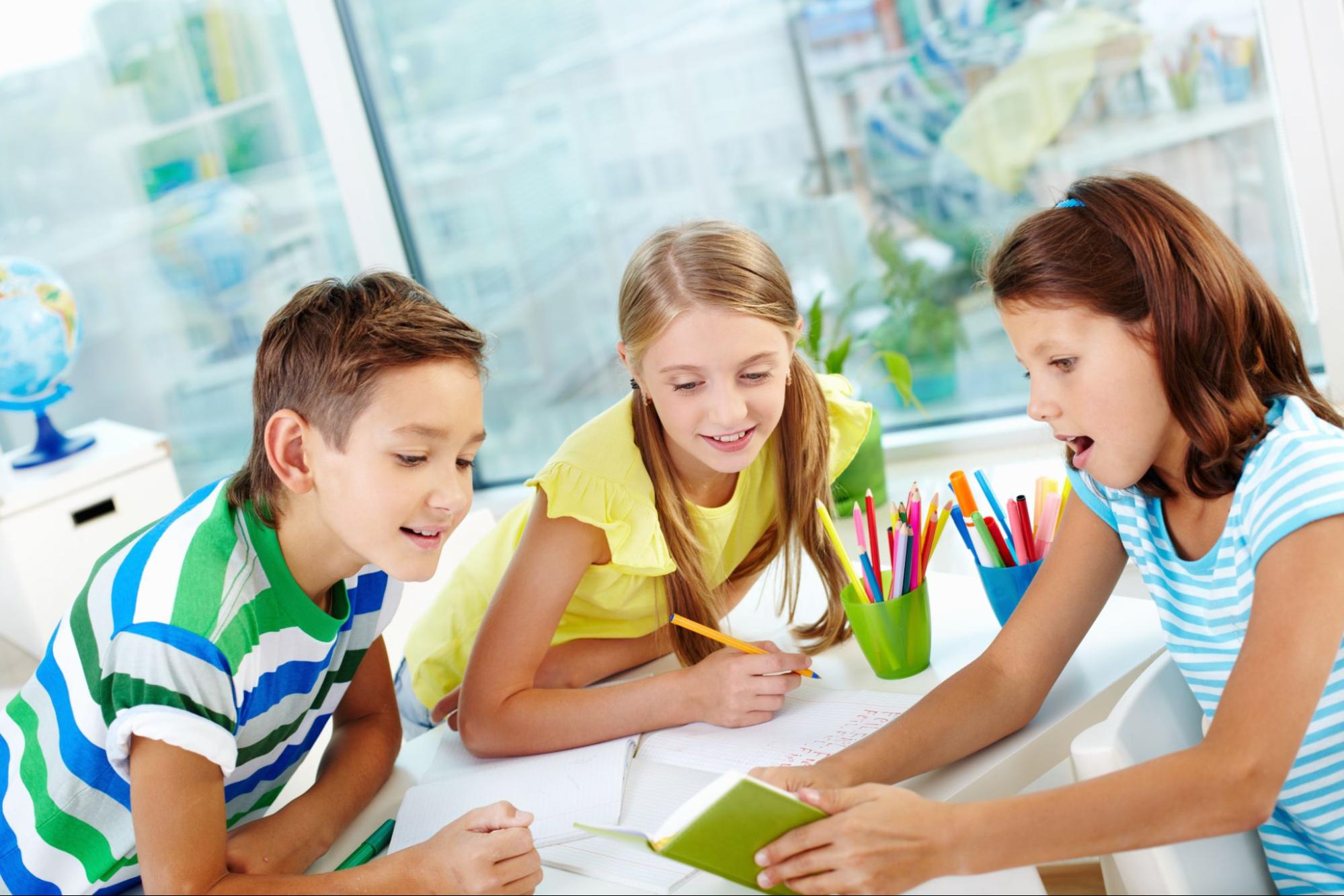 Kinder lernen glücklich